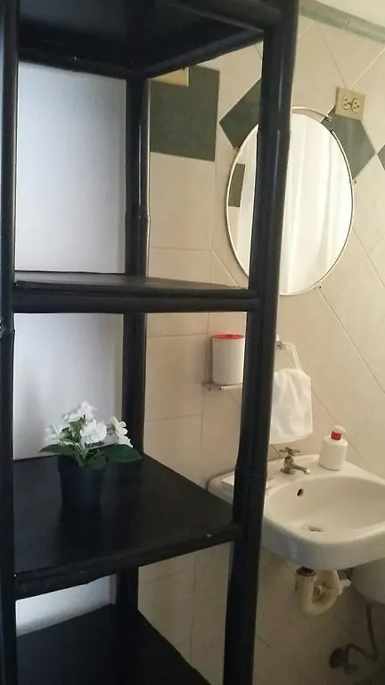 Hostal Class Colonial Santo Domingo 2*,
