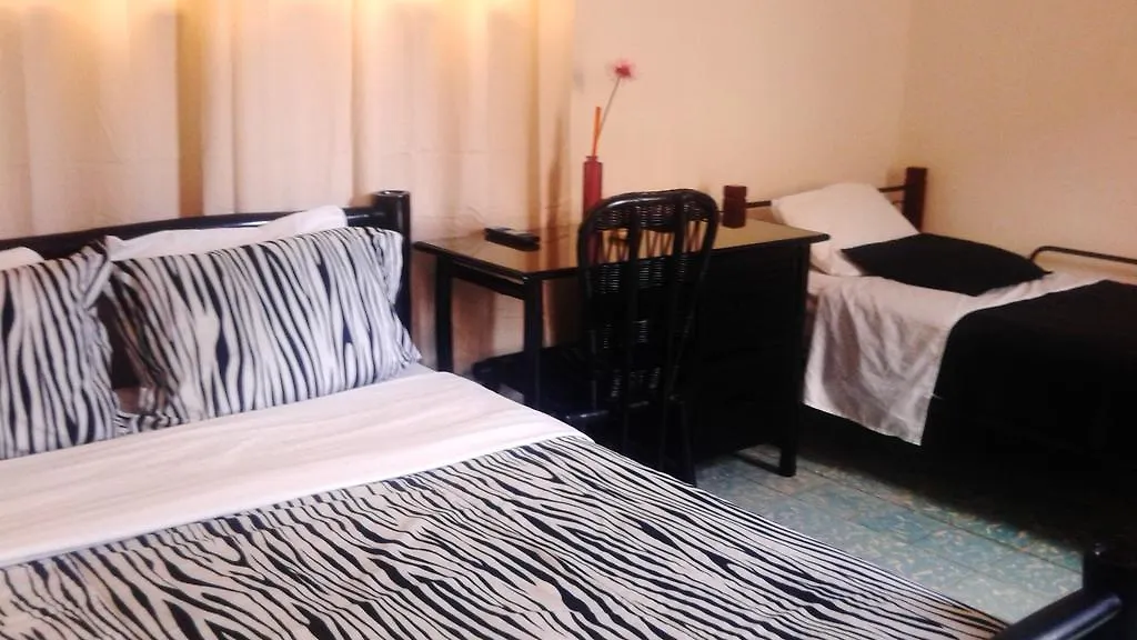 Hostal Class Colonial Santo Domingo Hotell
